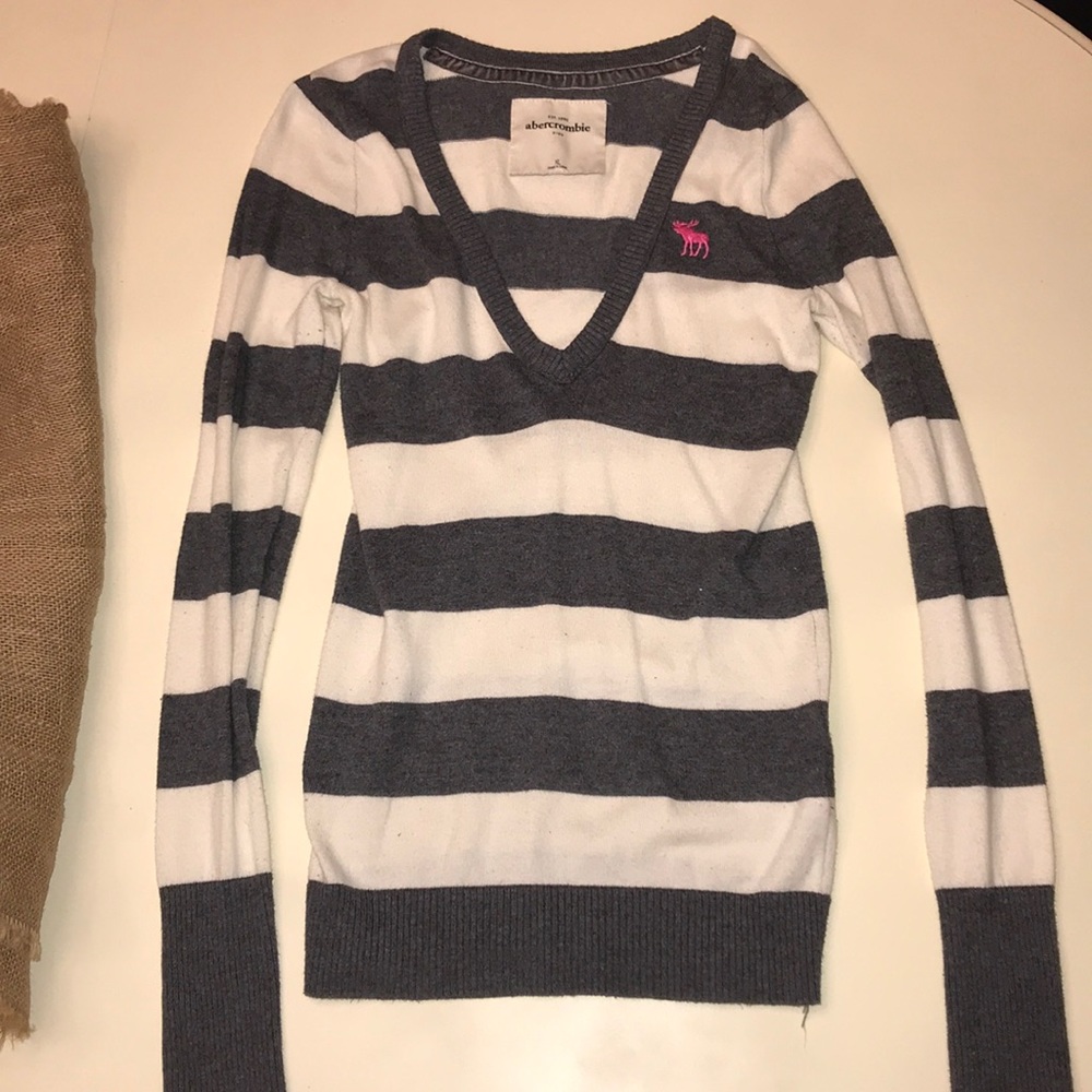 Abercrombie sweater